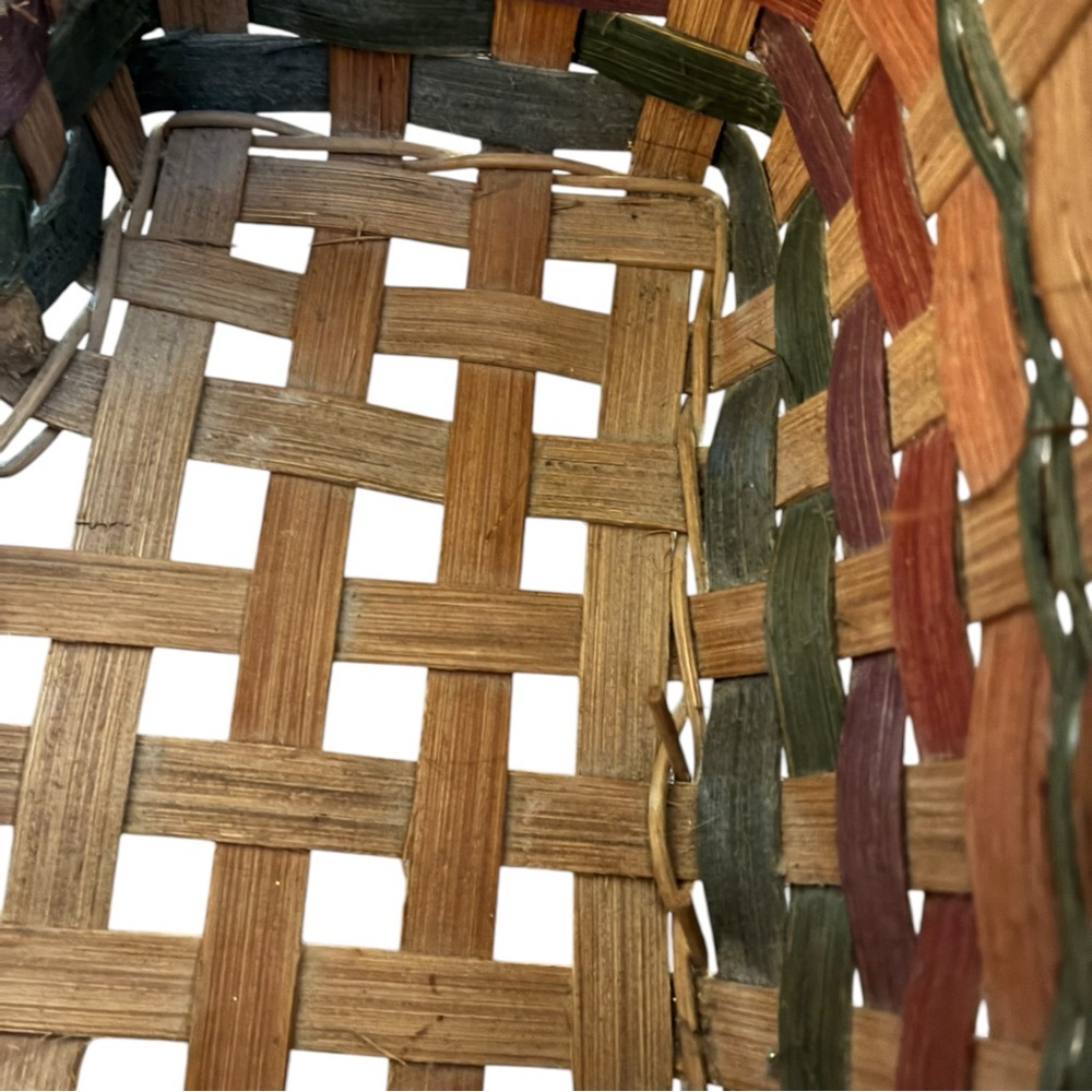 🧺 VINTAGE Multi-Tone Woven‎ Heart Basket 🤎 - Picture 8 of 10